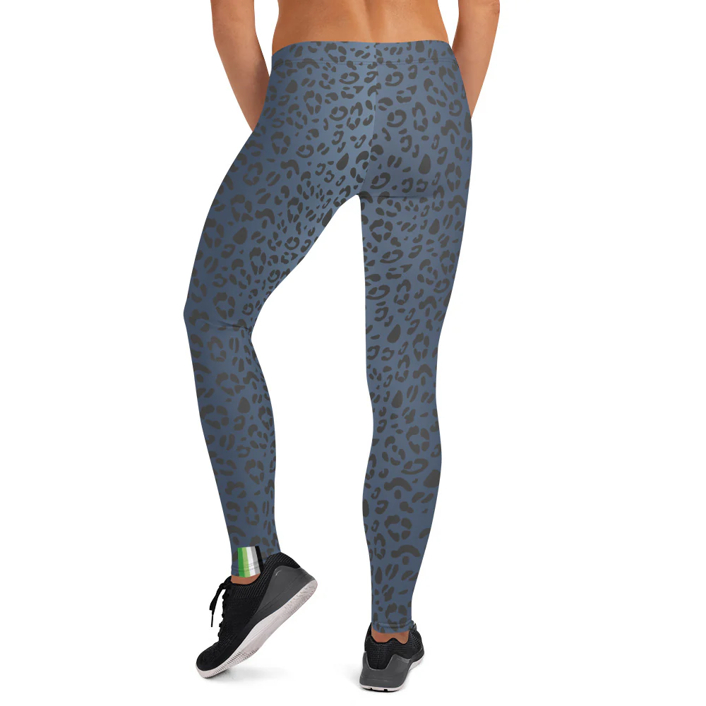 Aromantic Pride Flash Blue Leopard Print Leggings - Image 3
