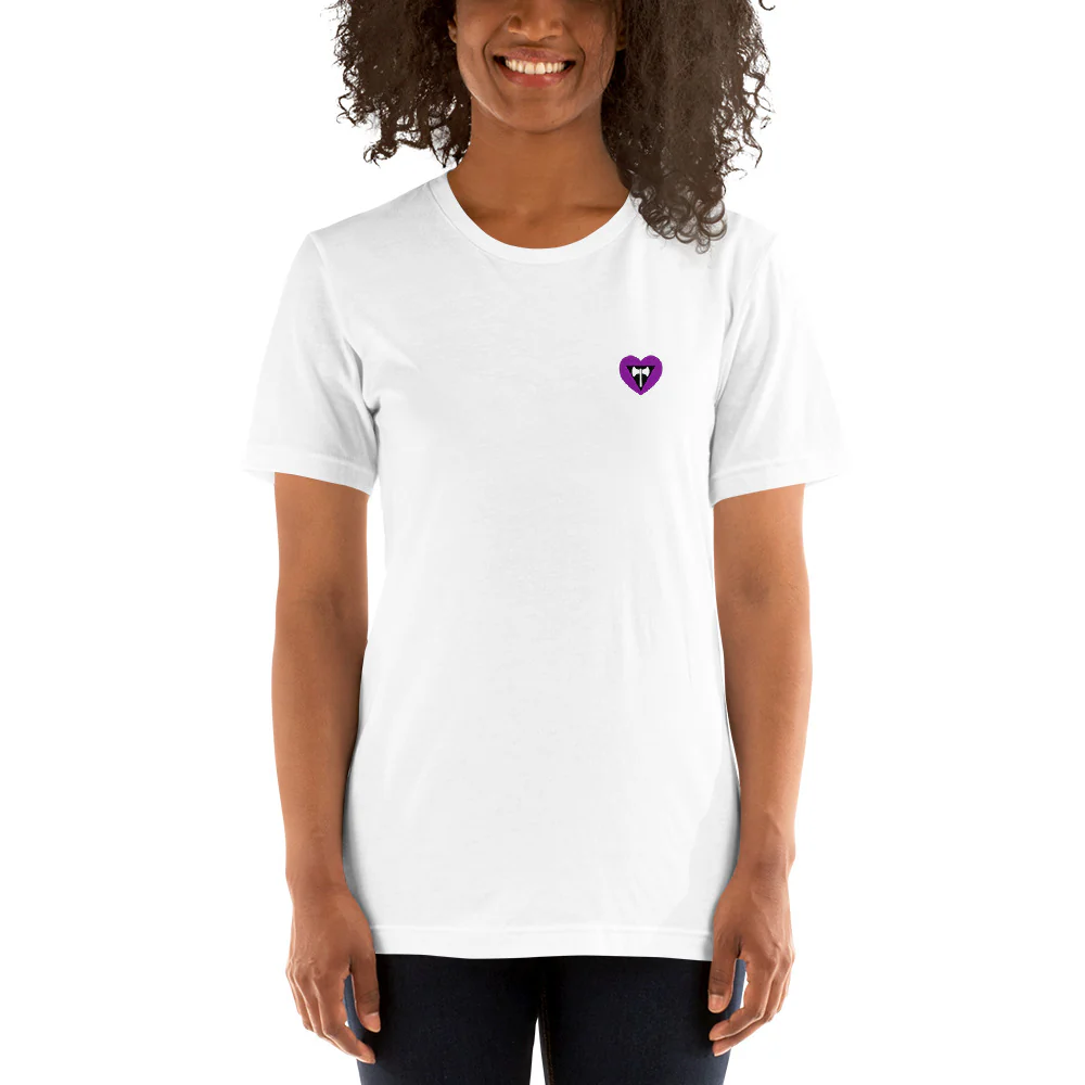 Labrys Lesbian Flag Small Heart T-Shirt - Image 3